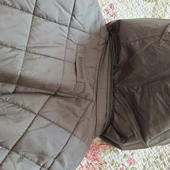 Tommy Hilfiger Puffer Jacket - Picture 4 of 5